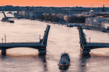 школьные туры экскурсии в Санкт-Петербург